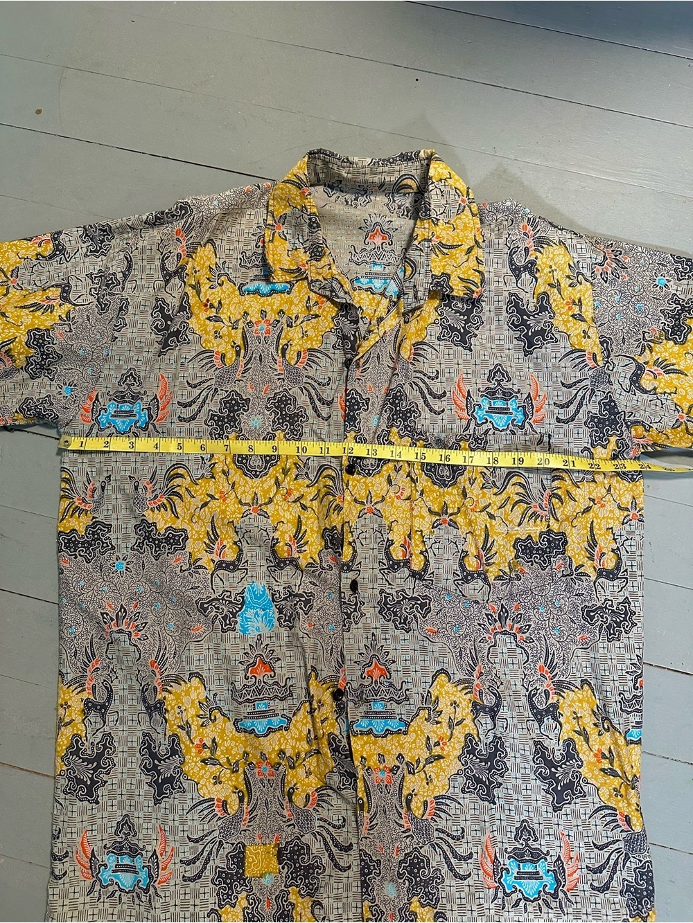 Vintage Multicolor Batik 40s 50s Short Sleeve Polo - Yellow, Gray, Blue Accents - Picture 8 of 10